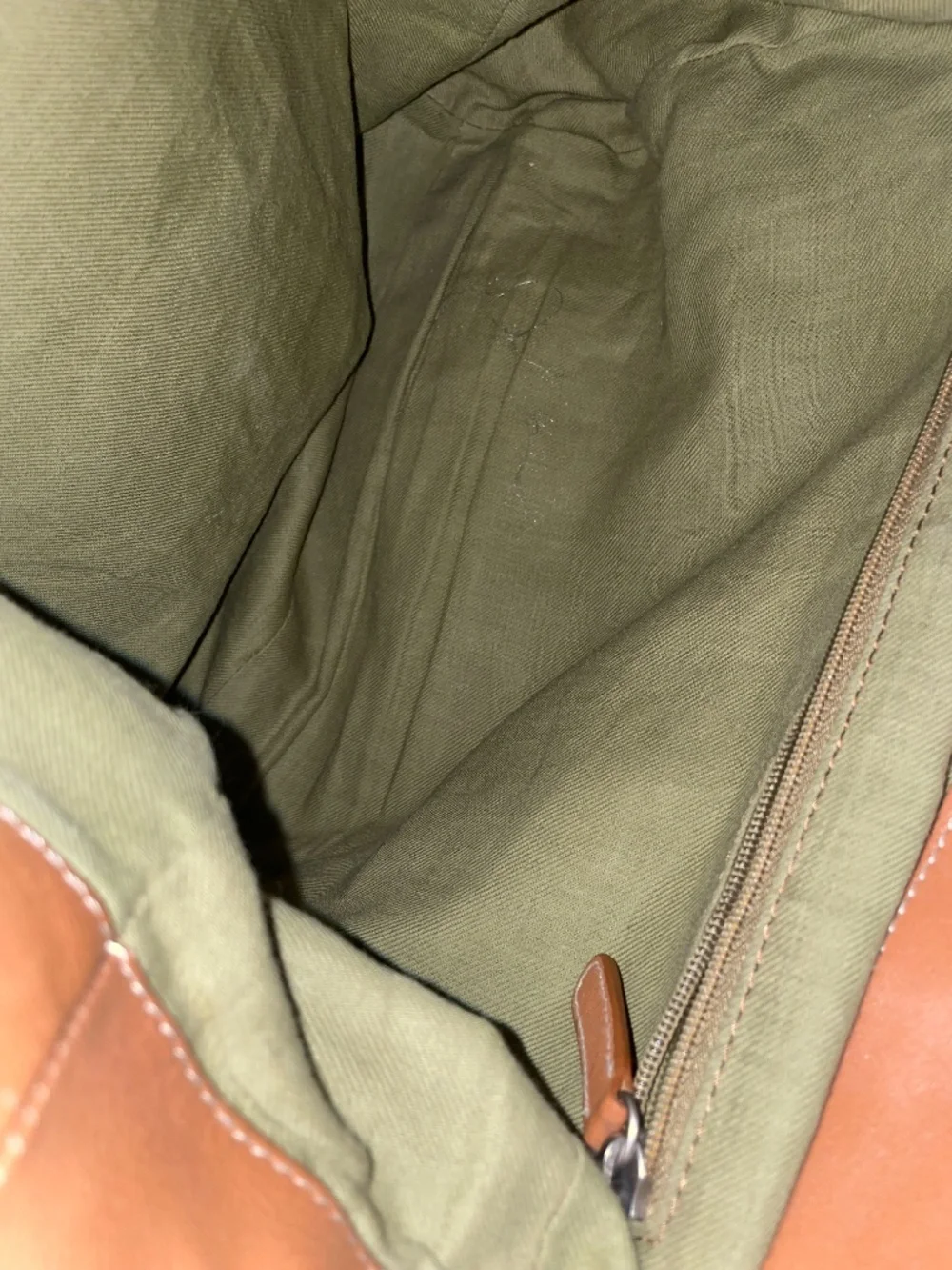 KENNETH COLE Leather Laptop bag